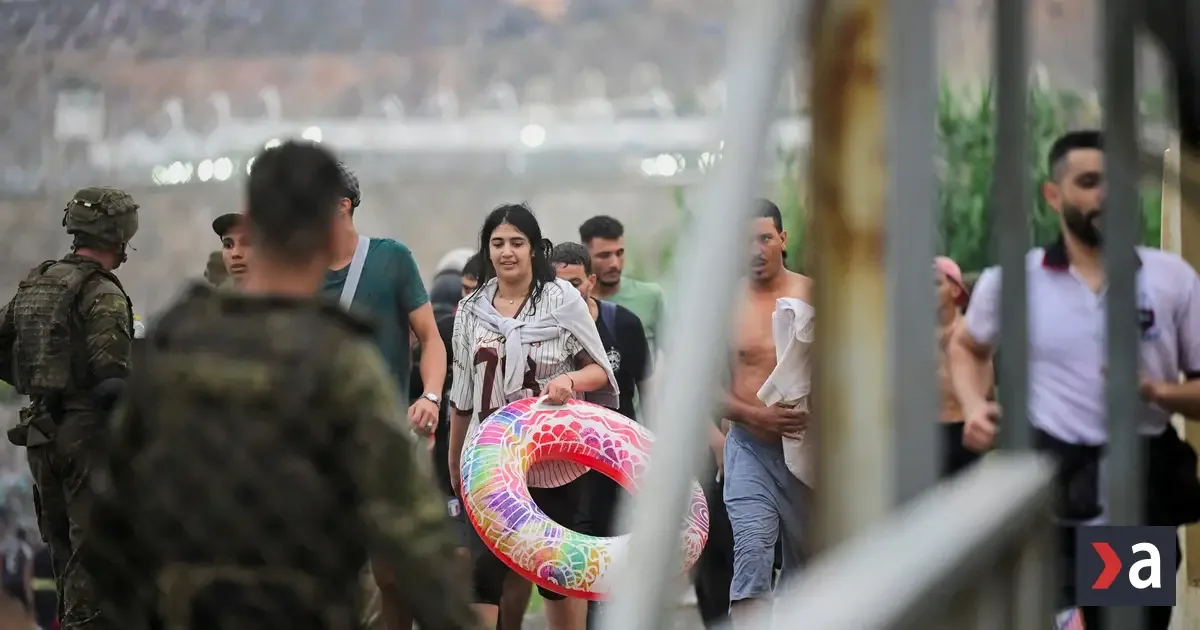 Taliansko a Španielsko sa sporia pre schengenské pravidlá, Rím drží hranice dlhšie