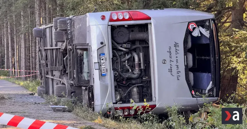 Tragédia na ceste na Oktoberfest: autobus s turistami sa prevrátil, dvaja mŕtvi