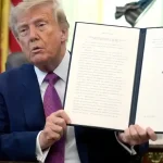 Trump čelí žalobe po zákaze vstupu kritických médií do Bieleho domu