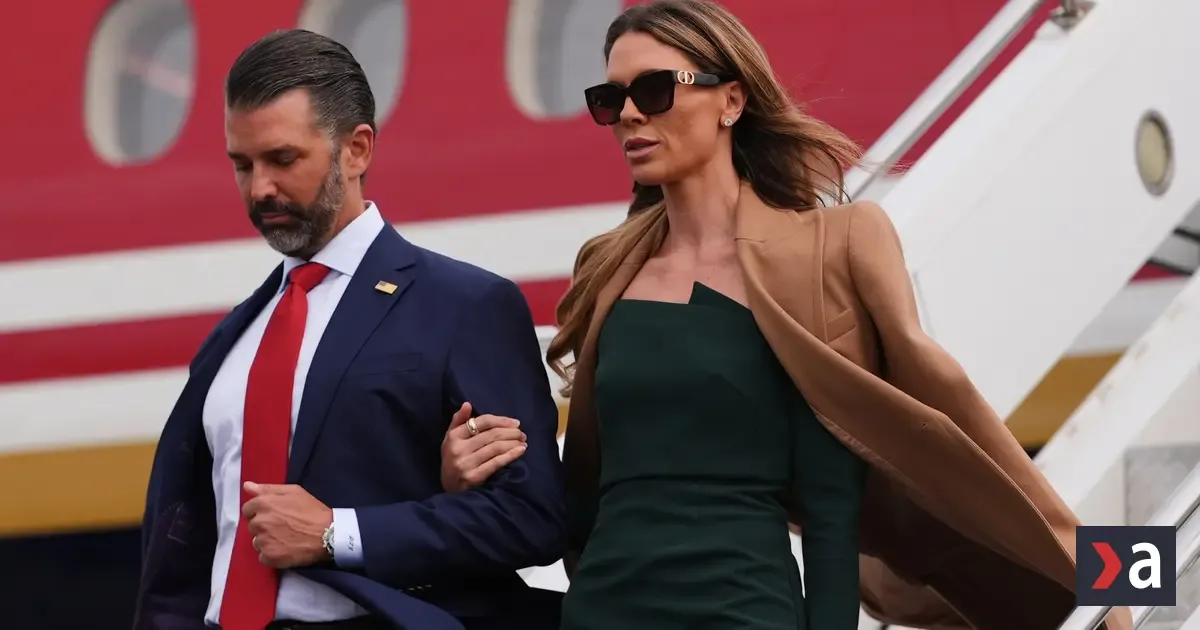Trumpov syn potvrdil, že jeho svadbu financoval ruský podnikateľ