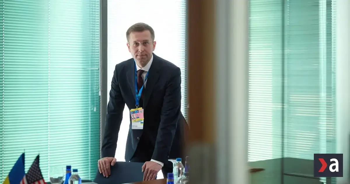 Ukrajinský premiér radí zraniteľným osobám, aby pred zimou dočasne opustili Kyjev
