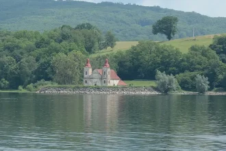 Zemetrasenie s magnitúdou 2,1 zaznamenali pri obci Ďapalovce na východe Slovenska
