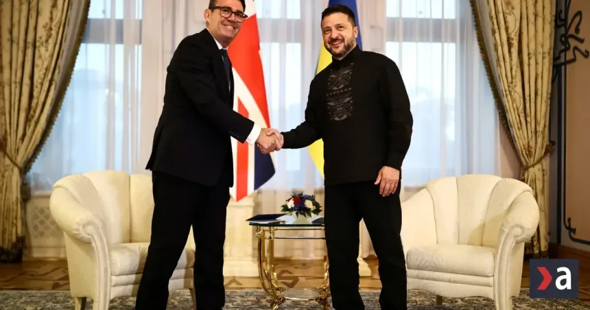 Andy Burnham sľubuje tvrdšie sankcie voči Rusku, Zelenskyj oceňuje podporu Británie