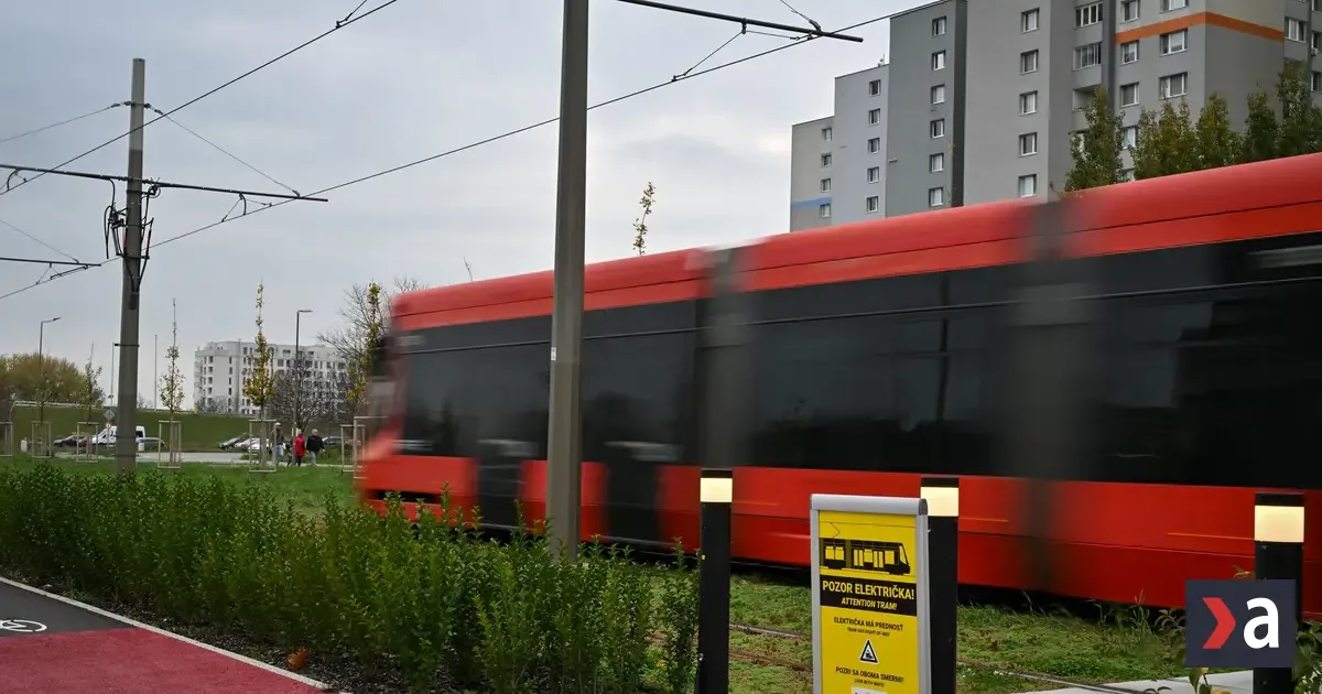 Bratislava čaká na verdikt hygienikov. Električková trať nemá kolaudáciu