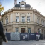 Bratislavská ulica je päť dní uzavretá. Hrozí pád ikonickej steny?