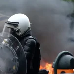 Bruseľské škrty vyhnali ľudí do ulíc, polícia použila vodné delá a plyn