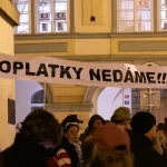 České divadlá prerušili klaňačky na podporu verejnoprávnych médií. Boja sa o nezávislosť