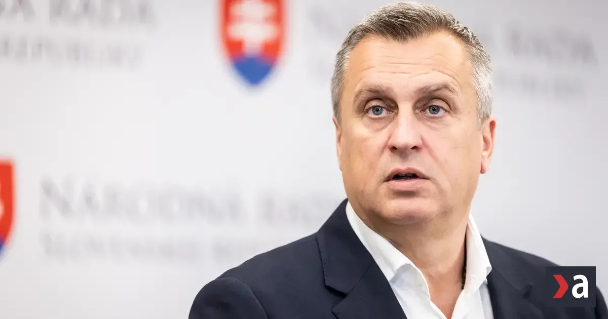 Danko: Rozpočet je „nutné zlo“, koalícia verí v 76 hlasov