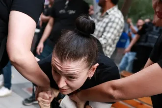 EÚ kritizuje Turecko za odklon od demokracie, Ankara sa vzďaľuje členstvu