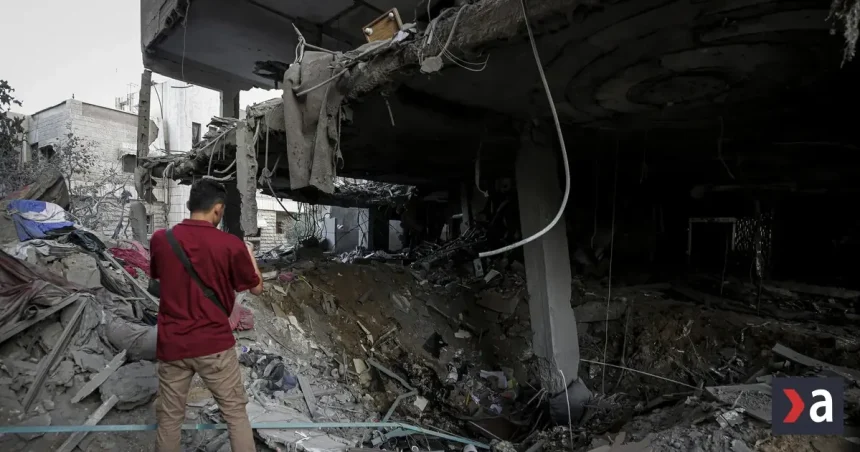 Gaza: Nočný útok zasiahol obytný dom, hlásené obete a zranení