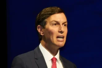 Holandskí špióni údajne sledovali iPhone Jareda Kushnera a jeho tajné operácie v Zálive