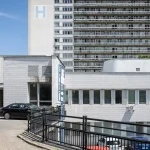 Ír skončil za mrežami za brutálny útok na personál v Ružinove, zdravotníkovi zlomil nos