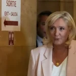 Le Penová chce škrtať 140 miliárd eur. Francúzsko smeruje k neschopnosti platiť