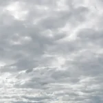 Mráz zasiahne doliny, na severe napadne sneh