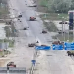 Nad Oleškami stíchla paľba. Čo vieme o evakuácii okupovaného mesta, ktoré mesiace hladuje?
