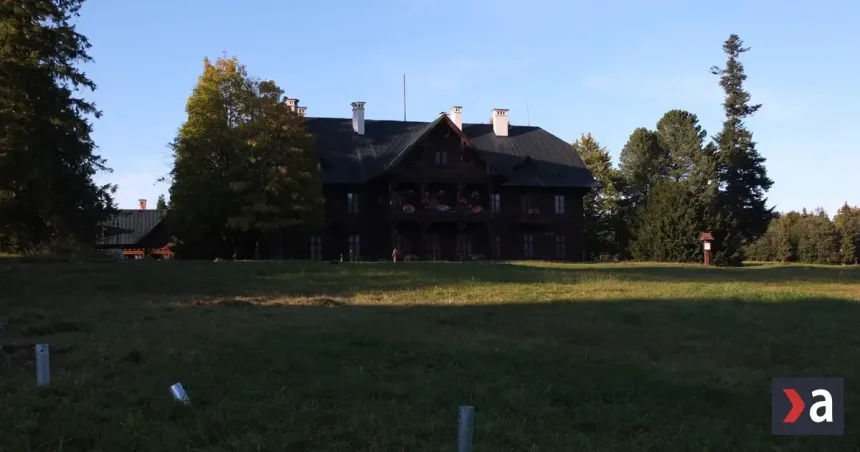 Národný park stavia v Tatranskej Javorine plot s elektrickou bránou, návrat pred rok 1989