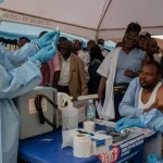 Ozbrojený konflikt a preplnené nemocnice komplikujú zastavenie epidémie eboly v KDR