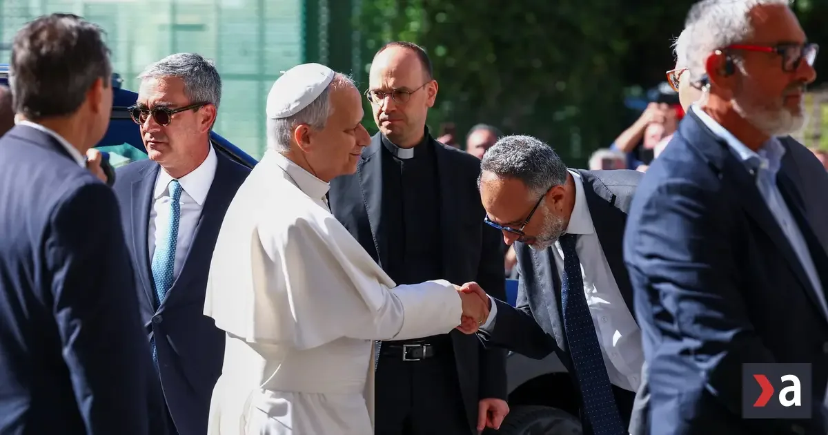 Pápež Lev XIV. je hospitalizovaný. Popoludní podstúpi operáciu pľúc