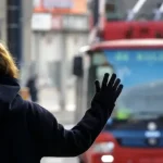 Po útoku v Staškove napadol v Bratislave študentov Lekárskej fakulty čakajúcich na autobus