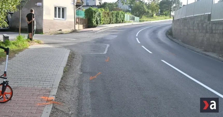 Polícia v Prievidzi hľadá svedkov nehody v Čereňanoch, vodič zrazil cyklistu a ušiel
