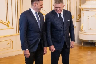 Predčasné voľby má v rukách hŕstka poslancov. Čo prinesie Taraba do parlamentu?