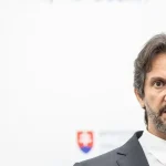 PS: Za Roberta Kaliňáka ide miliarda eur na projekty nesúvisiace s obranou