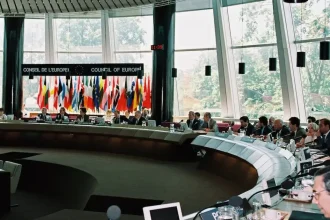 Rada Európy: Ruské voľby sú nelegitímne, Štátna duma neuznaná
