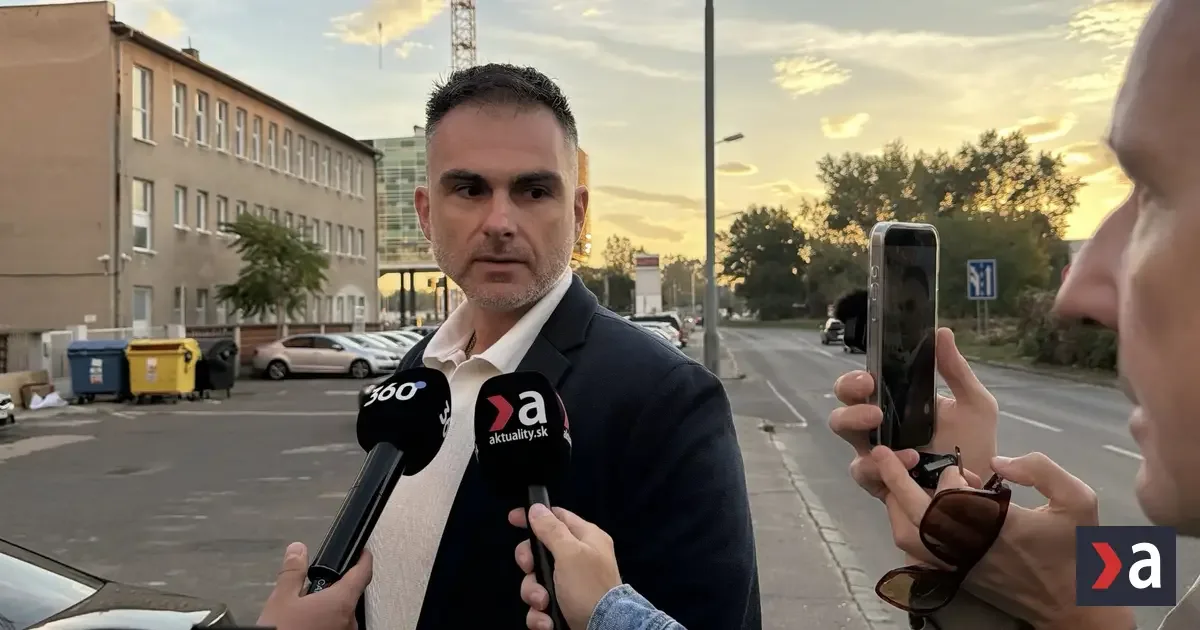 Rezort vnútra tlačí na úrad pre oznamovateľov, aby vyhovel Svítkovi