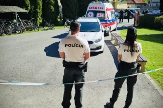 Riaditelia škôl žiadajú jasné pravidlá a silnejšie páky, štát má konať pred tragédiami