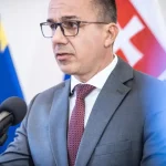 Rušenie transakčnej dane sa pripravuje, avizuje šéf rezortu práce. Prídu aj nové výdavky