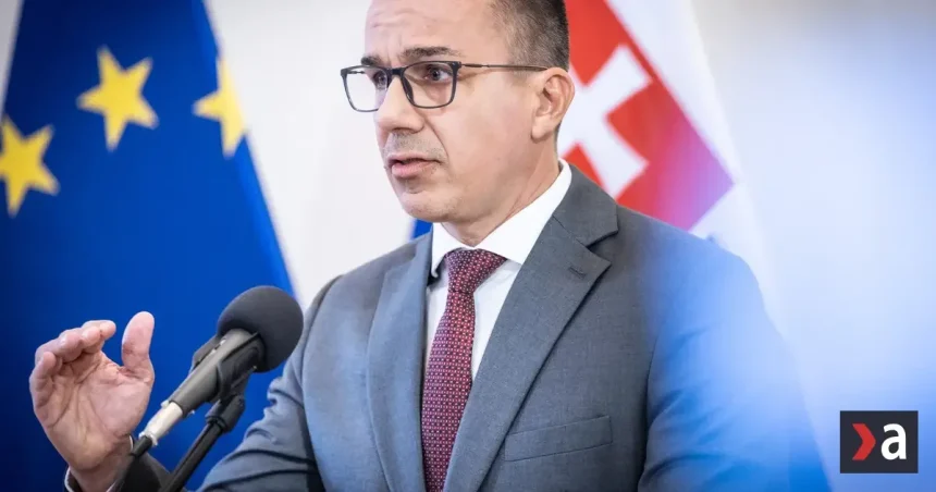 Rušenie transakčnej dane sa pripravuje, avizuje šéf rezortu práce. Prídu aj nové výdavky
