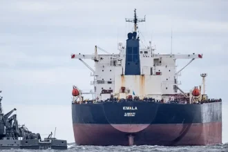 Ruské tieňové plavidlá falšujú súradnice AIS v Čiernom mori