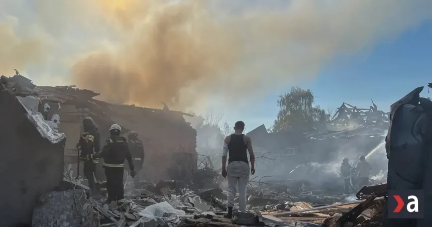 Rusko po krátkom prímerí udrelo v Kyjeve aj Charkove