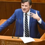 SaS vyzýva SNS, aby na čelo envirorezortu nenominovala Filipa Kuffu