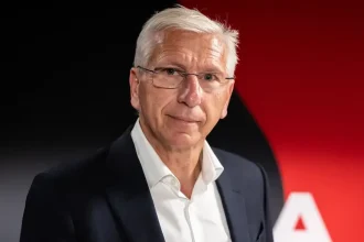 Slovenské automobilky čaká zásadná zmena. Načasovanie je otázkou