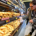 Slovenské domácnosti míňajú príliš veľa. Šetríme málo a kríza nás môže zaskočiť