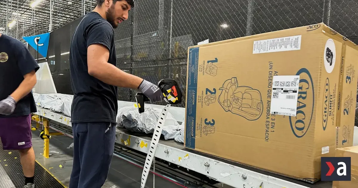 Súd rozhodol v spore amazonu v prospech zamestnancov, žiadajú preverenie postupu úradu