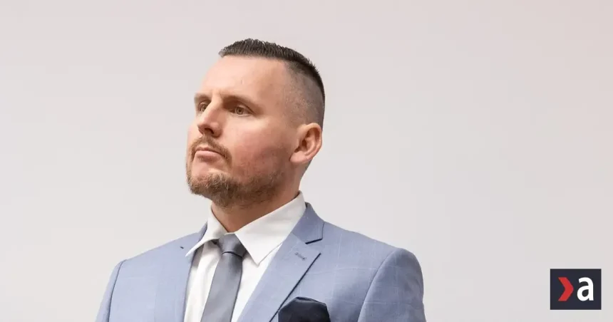Televízia sa dištancuje, odborník to odsúdil, organizátori reagujú