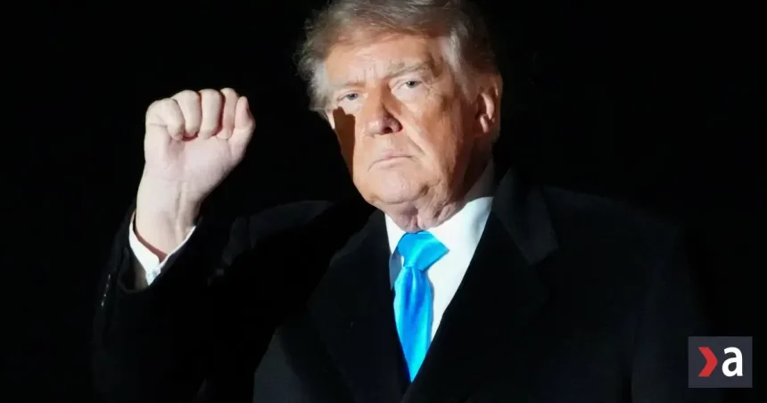 Trump spája protesty vo Francúzsku s migráciou a islamom