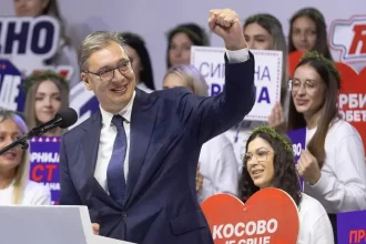 Úplatky za hlasy pre Vučiča? Srbsko vyšetruje podozrenia z kupovania podpory
