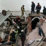 Útok na Charkov: Ruské riadené bomby zabili päť ľudí a desiatky zranili