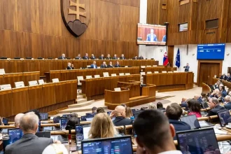 V parlamente sa začal 19. rokovací deň, čaká ho hlasovanie o rozpočte a Vízií 2040
