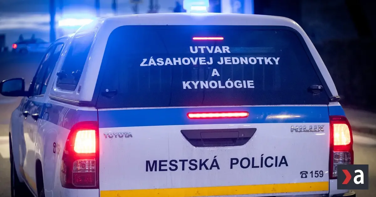 V Považskej Bystrici našli muža s poraneným krkom, zasahovala polícia