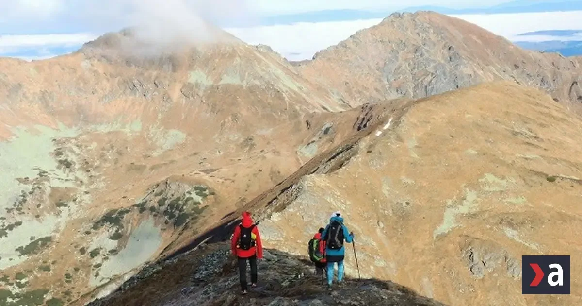 Záchranári evakuovali uviaznutú turistku pod Ostrým Roháčom